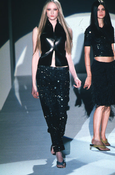 Vintage S/S 1999 Gucci by Tom Ford Runway Blue Feather Thong Mule Heels / 41 ( US 11)